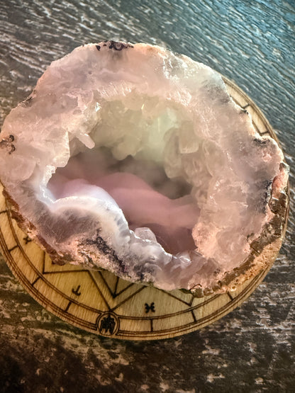 Mexican Lace Agate Geodes